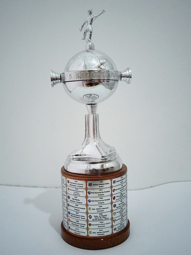 Replica Copa Libertadores