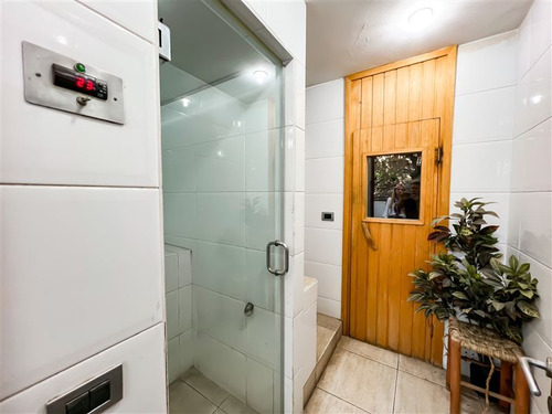 Casa En Venta De 9 +3 Dormitorios Sector Lo Curro, Vitac