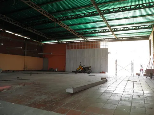 Bodega En Venta En El Salado. Cod V15378