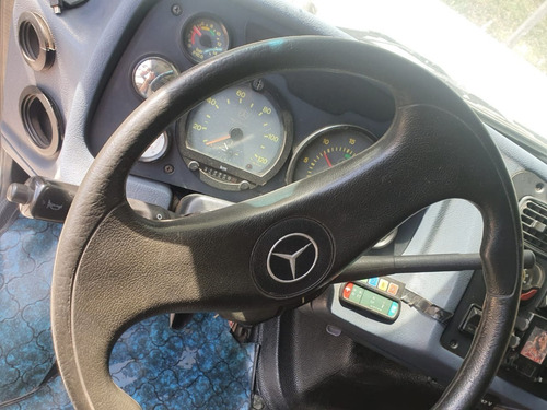 Mercedes Benz 1620 2004