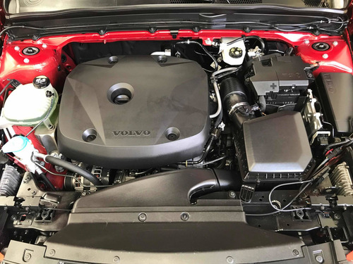 Imagen 15 de 15 de Volvo Xc40 2019 Momentum T5