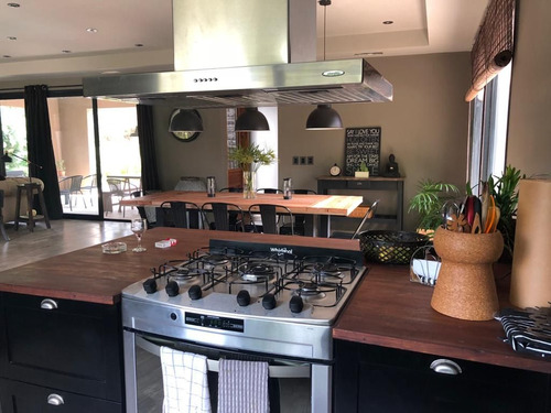 Casa En Venta Barrio Cerrado Las Praderas Lujan