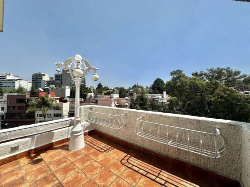 Muy Amplio E Iluminado En Las Lomas De Chapultepec Cdmx