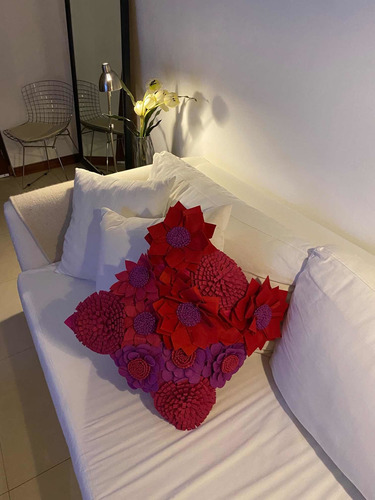 Imagen 3 de 4 de Almohadones Hindúes