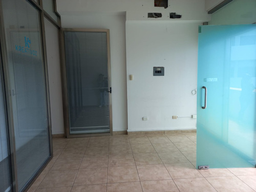 Excelentes Oficinas Céntricas En Renta 50 M Cuadrados
