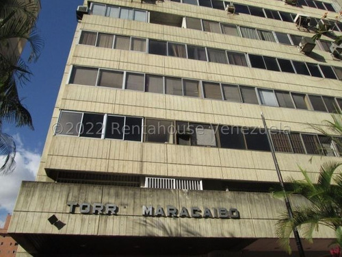 Imagen 1 de 8 de Oficina En Alquiler, La Campiña, Torre Maracaibo.
