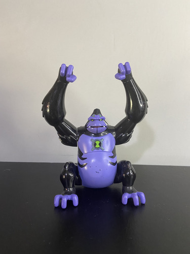 Boneco Ben 10 Macaco Aranha Supremo Dna Alien Heros (Usado)