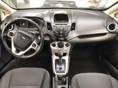 Imagen 6 de 8 de Ford Fiesta