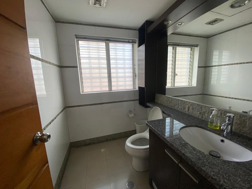 Imagen 19 de 19 de Se Alquila Casa Comercial En El Rosal 588m²