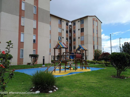 Apartamento En Zuame(funza) Rah Co: 21-1441