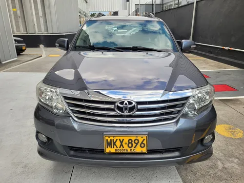 Toyota Fortuner 2.7l