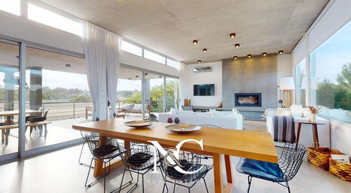 Casa En Venta En Costa Esmeralda Con Gas Cancha Golf