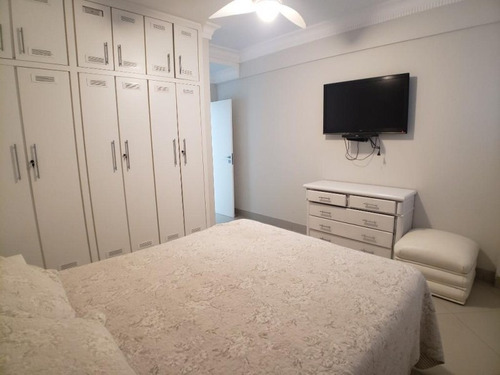 Imagem 17 de 21 de Praia Das Pitangueiras - Guarujá - 5 Dormitórios (2 Suites) - 1 Vaga Demarcada - Ap2038 - 34708769