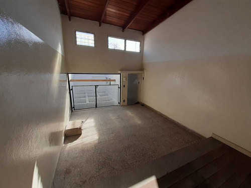 Imagen 4 de 14 de Excelente Local De 305 M2