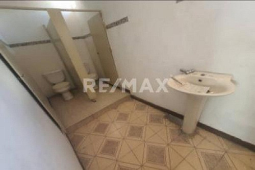 Imagen 3 de 11 de Casa Comercial En Alquiler Tierra Negra Maracaibo Mdm