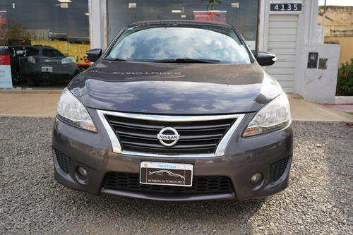 Imagen 4 de 10 de Nissan Sentra Sr 1.8 Cvt Pure Drive 2015