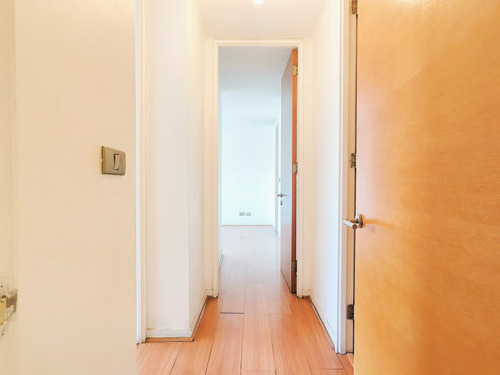 Venta Dublé Almeyda 2d2b1e1b | Ñuñoa - Metro Chile-españa