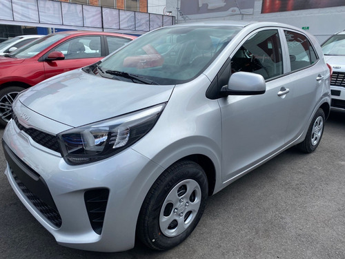 Imagen 1 de 17 de Kia Picanto Emotion 2023 Radio Car Play Solo Hoy C/a