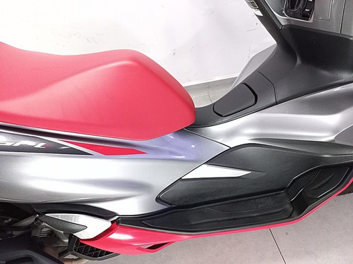 Imagem 12 de 14 de Honda Pcx 150 Sport Abs 2019