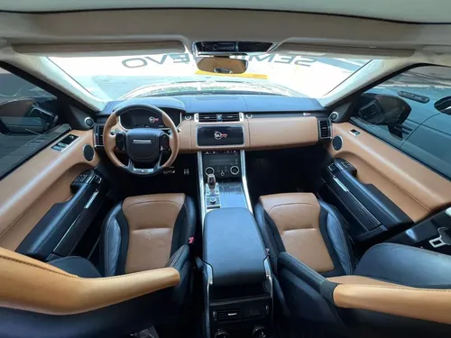 Land Rover Range Rover Sport 5.0l Svr At