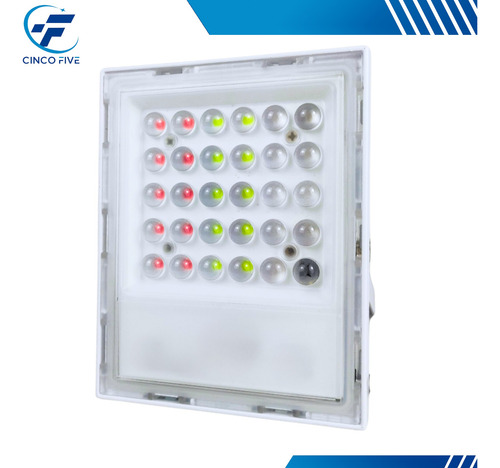 Refletor Led Rgb Com 50w Para Iluminação Externa E Jardim