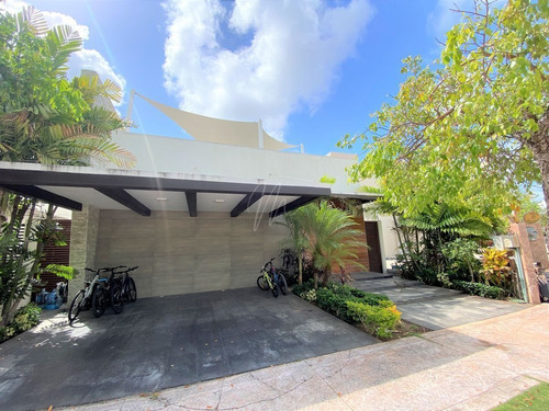 Imagen 3 de 30 de Lagos Del Sol, Casa En Venta En Cancun