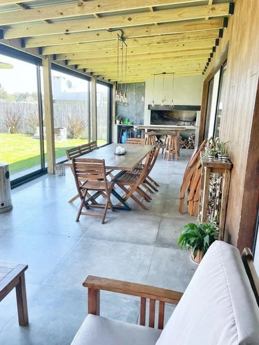 Imagen 11 de 14 de Venta Casa En La Tahona, 3 Dor, Serv. Completo, Cocheras