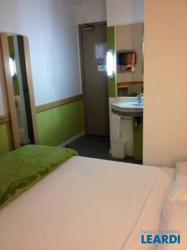 Imagem 2 de 4 de Flat - Jardim América - Sp - 14776