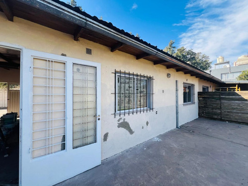 Del Viso / Casa En Alquiler Ideal Consultorios Profesionales