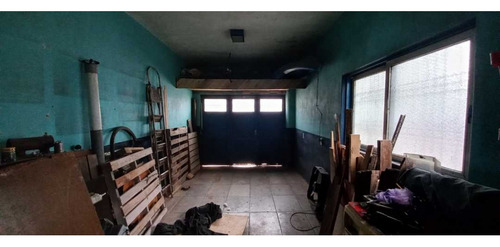 Venta Casa Multifamiliar 2 Casas + 3 Locales +2 Deptos