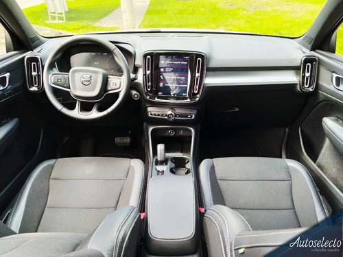 Volvo Xc40 Momentum