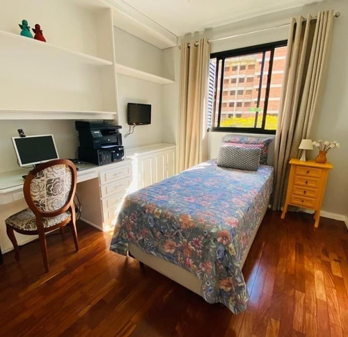 Imagem 8 de 10 de Apartamento - Ap00204 - 70284052