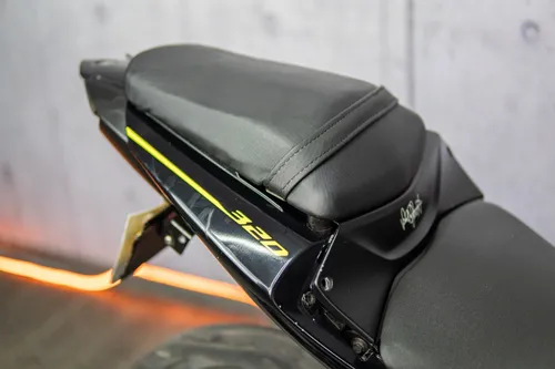 Yamaha R3 2015