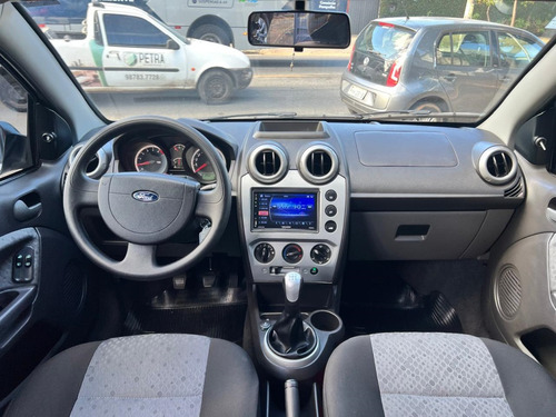 Ford Fiesta 1.6 MPI CLASS HATCH 8V FLEX 4P MANUAL