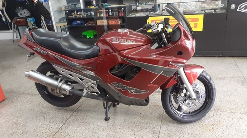 Suzuki Gsx 750 F