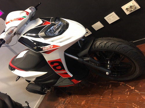 Imagen 4 de 25 de Aprilia Sr 160