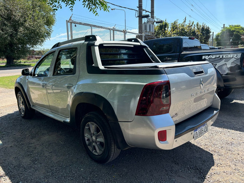 Renault Duster Oroch 2.0 Outsider Plus