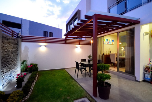 Como Nueva, Lujo Y Calidad, Amplio Jardín, Sendas Residia