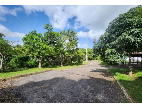 Vendo Casa 1540m2 Los Campitos 3264