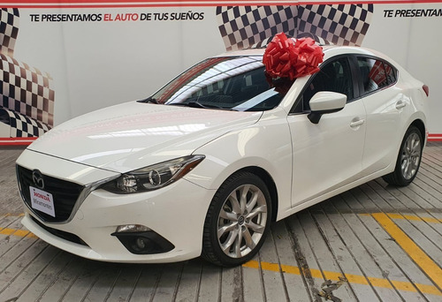 Imagen 2 de 10 de Mazda 3 2015