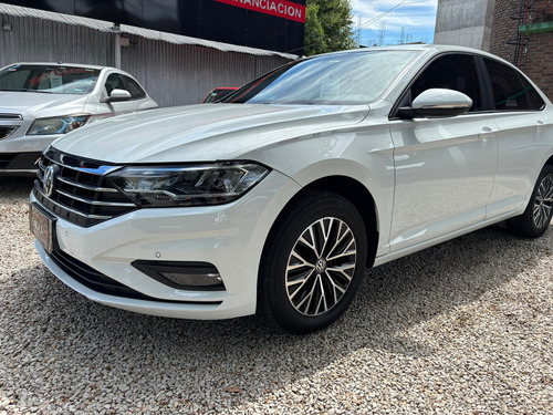 Volkswagen Vento 1.4 Comfortline 150cv At