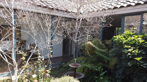 Casa Dra Maria Figueroa, Vitacura - Jardín Del Este