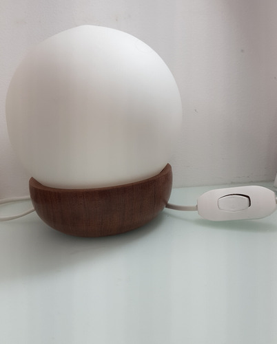 Velador Nordico Con Base De Madera ¡impecable! Madera Traslucido Blanco (Usado)