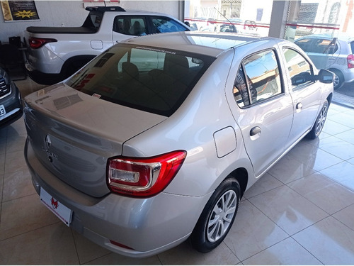 Imagem 6 de 8 de Renault Logan 1.0 12v Sce Flex Life Manual