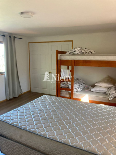 Casa En Arriendo De 2 Dorm. En Olmué