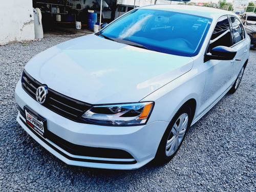 Imagen 1 de 15 de Volkswagen Jetta 2017 2.5 Comfortline Mt