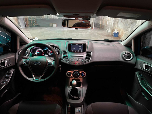 Imagen 14 de 14 de Ford Fiesta