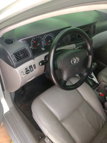 Toyota Corolla Fielder Ano 2005