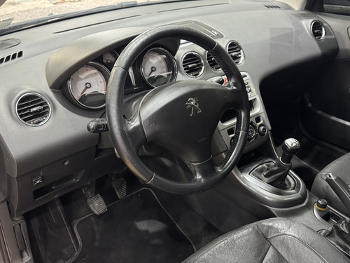 Peugeot 408 2.0 Allure Plus 143cv
