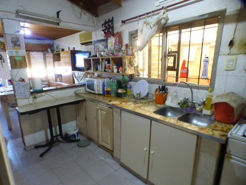 Imagen 2 de 8 de Casa En La Plata Calle 31 Esq. 33 Dacal Bienes Raices